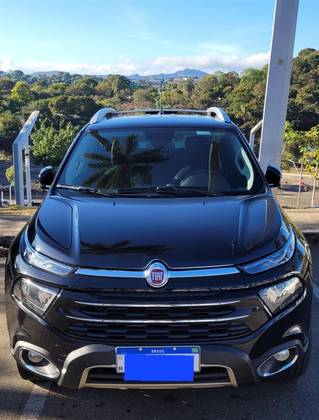 FIAT TORO 2.0 16V TURBO DIESEL VOLCANO 4WD AT9